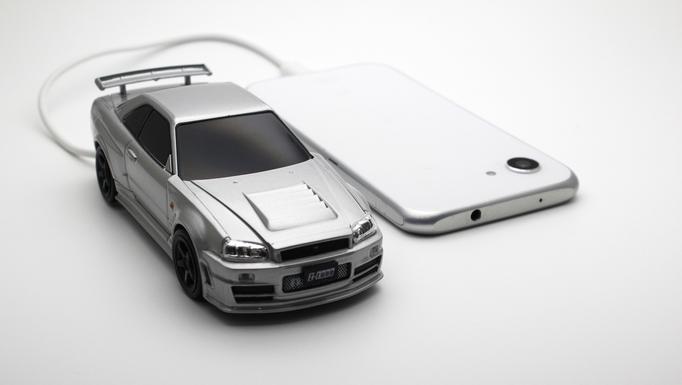 これがモバイルバッテリ？！ 海外でも有名な名車　日産スカイラインGT-R R34型　モバイルバッテリーが登場 企業リリース 