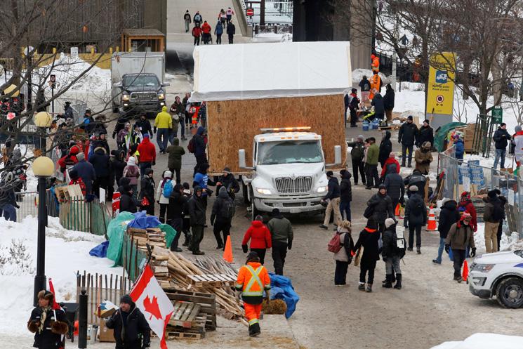 (Multimedia) Announcement of an emergency in the Canadian Ottawa, following a protest of truck drivers