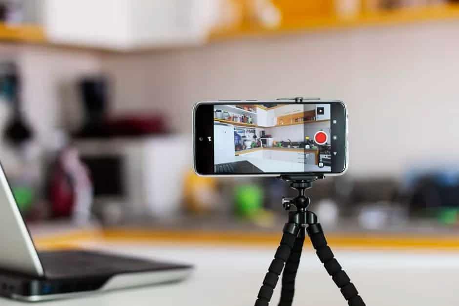 Using an Android phone instead of a computer camera