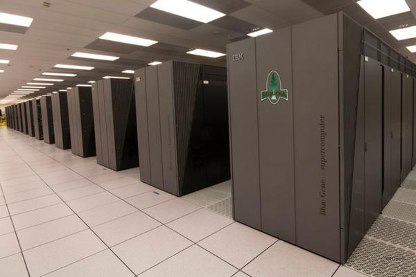 "Sequoia" ranked first in the 39th Top500 as a third-generation BlueGene supercomputer
