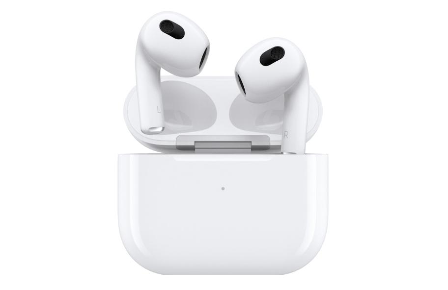 アップル、新「AirPods」発表。空間オーディオ対応／音質強化／ノイキャン非搭載