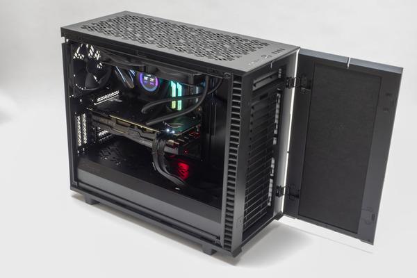 倶楽部情報局 一目惚れして自作したくなるPCケースを買う－倶楽部情報局 