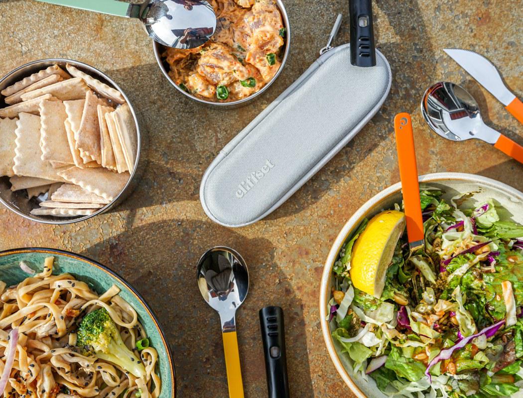 The world’s first travel cutlery set that comes with its own portable spray-based dishwasher!
