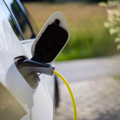 Can my electric car power my house? Not yet for most drivers, but vehicle-to-home charging is coming