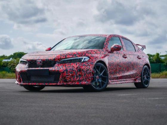 Honda Teases The 2022 Civic Type-R With Its Famous Wing And Triple Exhaust Setup