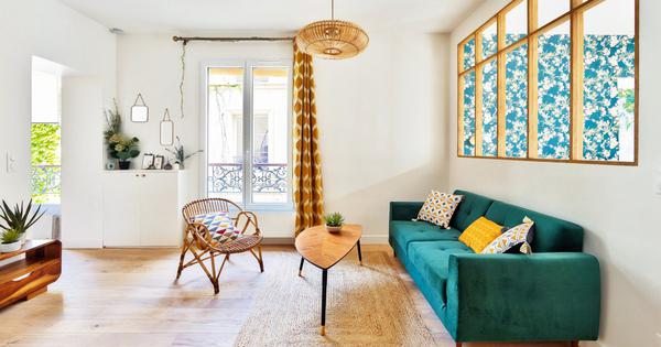 Colors and vintage furniture in the spotlight in this architect's apartment