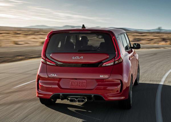 Kia’s funky Soul small crossover returns for 2022, starts at ,190 