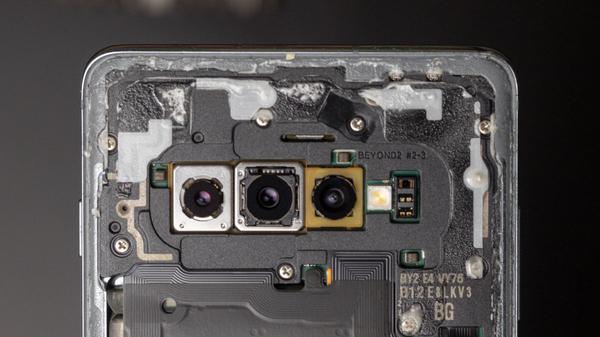 Si vous avez un Samsung Galaxy, vous allez bientôt pouvoir le réparer vous-même