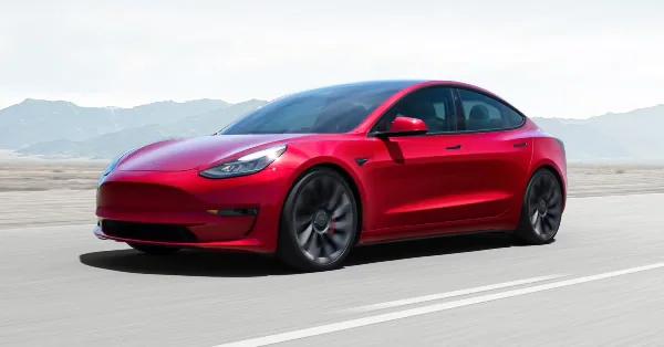Tesla para recordar 127.785 sedãs modelo 3 na China por falhas semicondutores