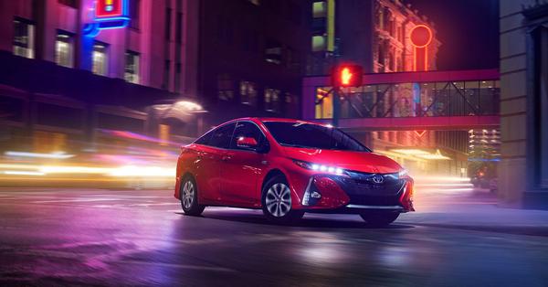 www.hotcars.com 10 Things To Know Before Buying The 2022 Toyota Prius Prime