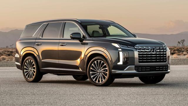 2023 Hyundai Palisade First Look: More Upscale on the Outside, Same Great Base 