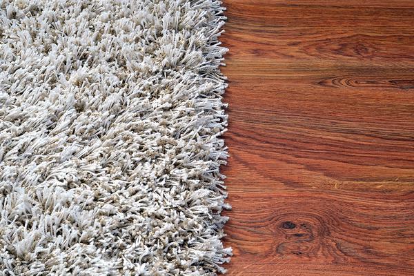How to put carpet on parquet?