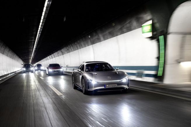 Como a Mercedes Vision Eqxx viajou mais de 1.000 km em uma cobrança