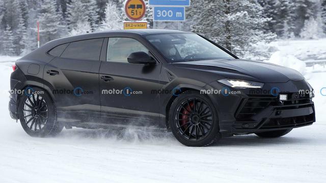 Change City Refreshed Lamborghini Urus expected to debut in August 