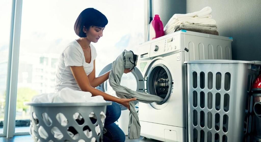 Terre de Sommières : 9 façons de l’utiliser dans le nettoyage à la maison (« Un détachant hors pair ! ») 
