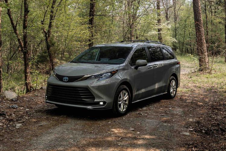 Reader Review: 2022 Toyota Sienna XSE AWD