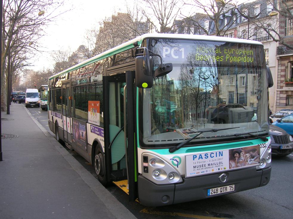 A "new plan" for buses in Paris for Easter