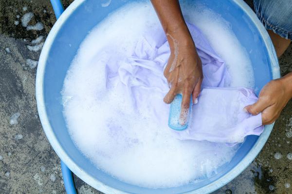 9 utilisations étonnantes de l’après-shampooing à la maison