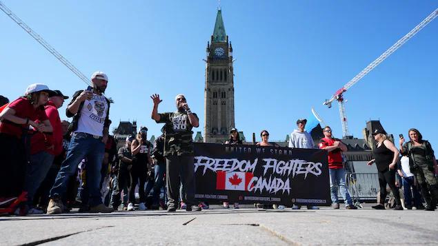 «Convoi de la liberté»: tout ce qu'il faut savoir sur les manifestations à Ottawa et Québec 