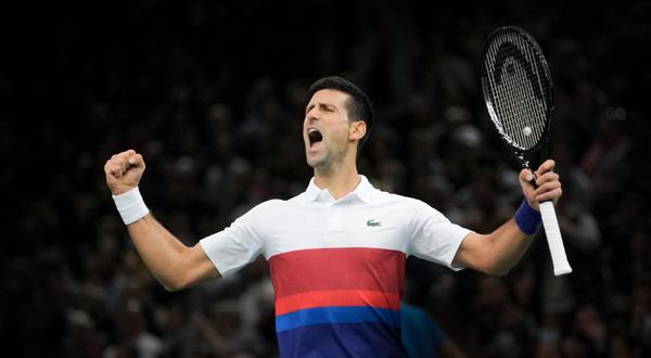 Djokovic toujours vivant, la Serbie passe in‐extremis en quart de finale, l’Espagne au tapis