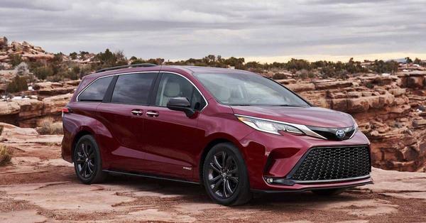 A Closer Look at The 2022 Toyota Sienna 