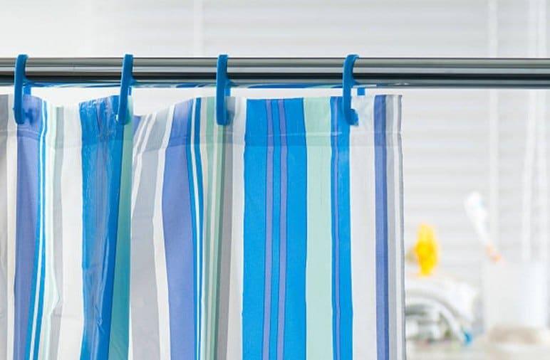 Astuce : Comment nettoyer naturellement un rideau de douche ? 