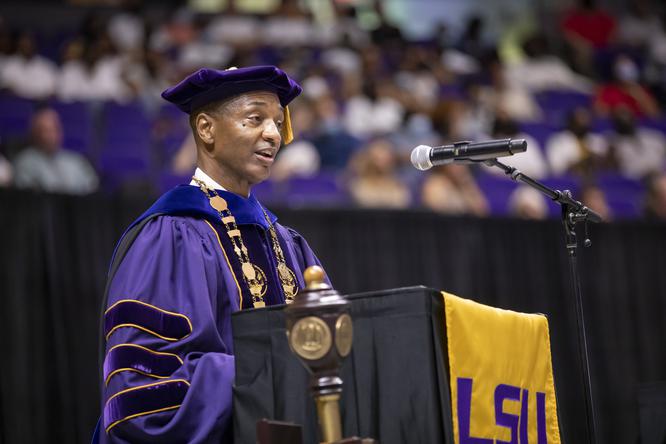 BRCC celebrates largest graduating class in college's history