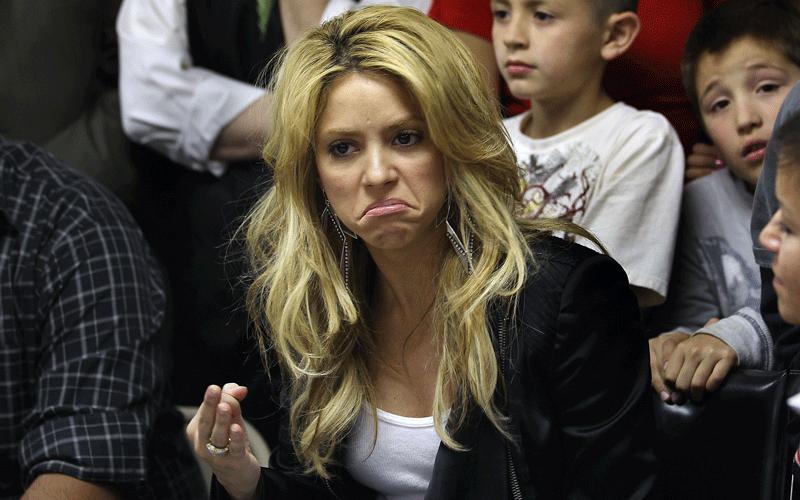 Shakira in Arizona to protest new immigration law 