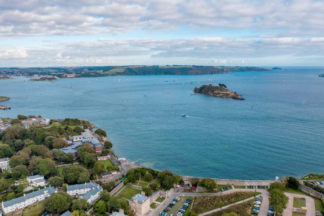 Vodafone et Nokia installent la 5G privée au Royaume-Uni Banc d'essai de technologie marine sur Plymouth Sound 