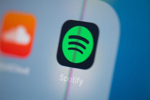 Spotify тества нова функция за профили, която позволява на избрани изпълнители да популяризират своите NFT