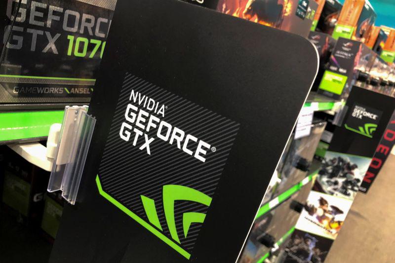 Intel пуска нови AI чипове, предизвикващи Nvidia market 