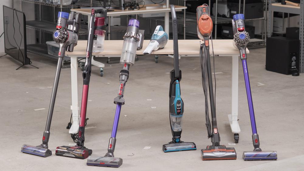 The 5 Best Lightweight Vacuums - Spring 2022 Reviews