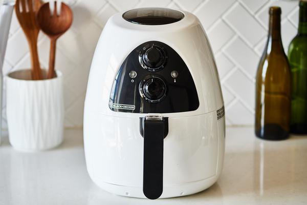 I (Finally) Tried the Air Fryer — Here’s What I Thought of It 
