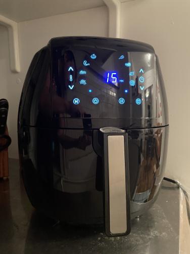 The GoWise USA digital air fryer put me on the air fryer bandwagon 