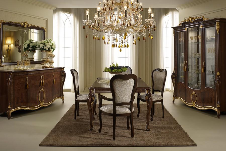 What is the best fabric for dining room chairs? 