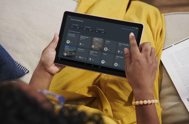 Nový tablet Fire HD 10 od Amazonu klesne na 80 dolarů na Prime Membership Day