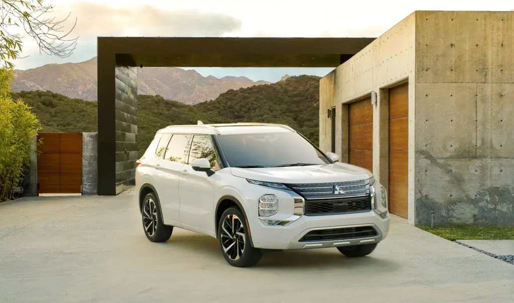 2022 Mitsubishi Outlander: Inspired by Japanese Culture, This Stylish SUV is Ready to Roll