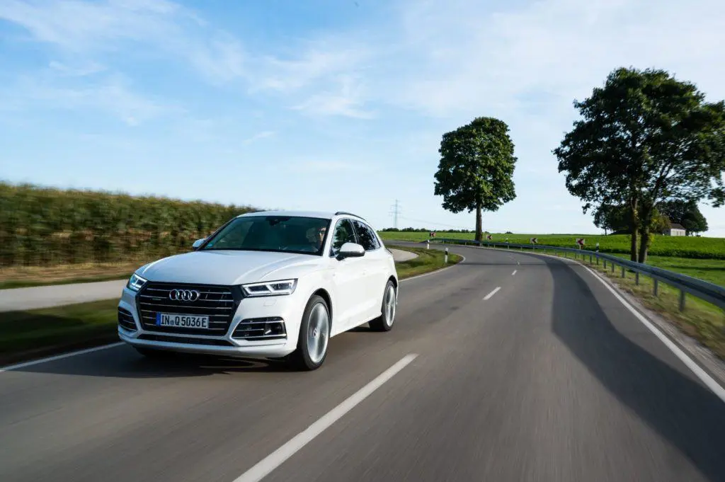 2020 Audi Q5: Neue Plug-in-Hybridoption jetzt verfügbar