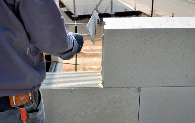 Cellular concrete VS Parpaing: What are their advantages?