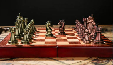 9 Unique and Interesting Ideas for Gifts for Chess Enthusiasts