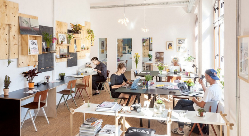 How to Make the Most of Your Office Space: Organize, Maximize and Enjoy!