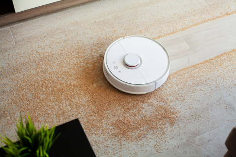 9 Factors to Consider Before Buying a Robot Vacuum