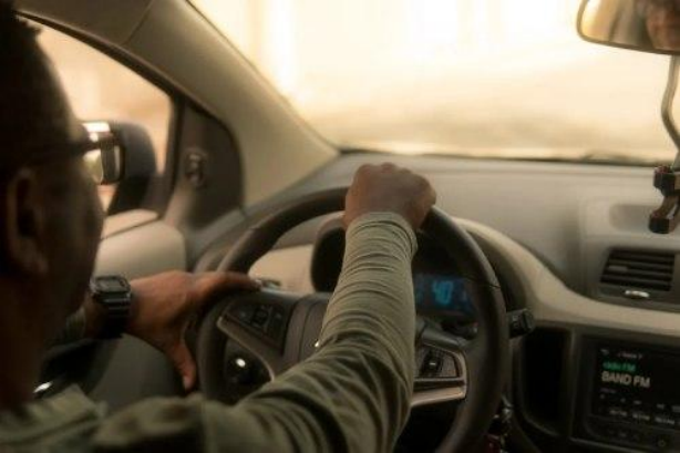 Шест основни неща, които трябва да подготвите, когато отивате на дълго шофиране