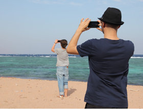 How to Protect Your Phone When You Play on the Beach