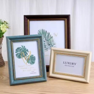 What Materials Are Ideal for Durable Photo Frames?