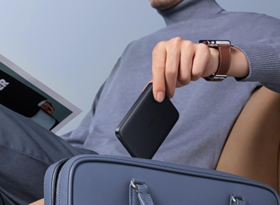 Indispensable pour les navetteurs ! Anker MagGo 10K Slim vous sauve de l'angoisse liée à l'autonomie de votre batterie