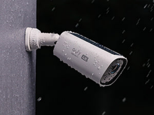 Can a Solar-Powered Security Camera Run Year-Round Reliably? 