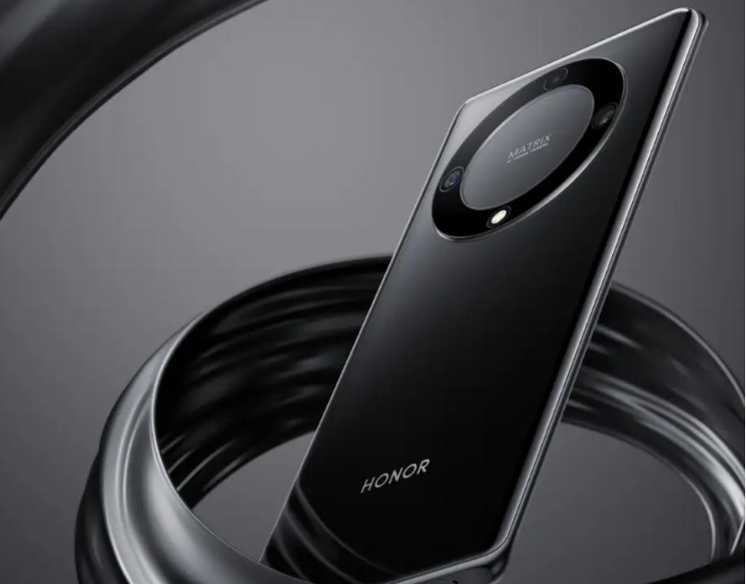 Why Do Smartphones Feel Slower Even Without Heavy Use? 