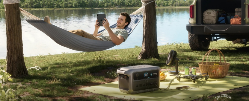 How Portable Power Stations Support Off-Grid Living? 