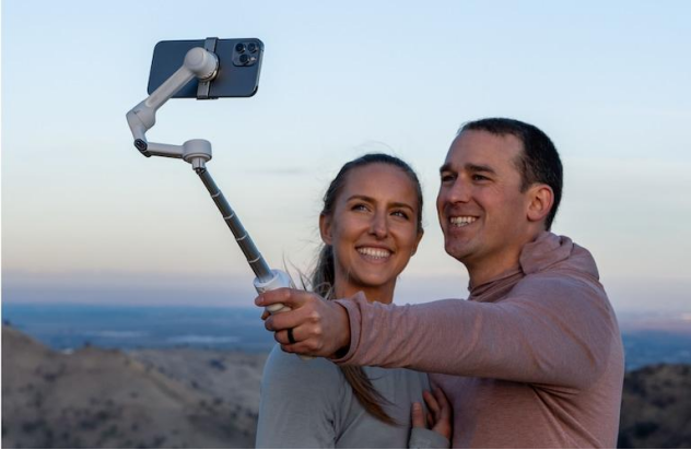 Phone Gimbal Buying Guide for Content Creators 